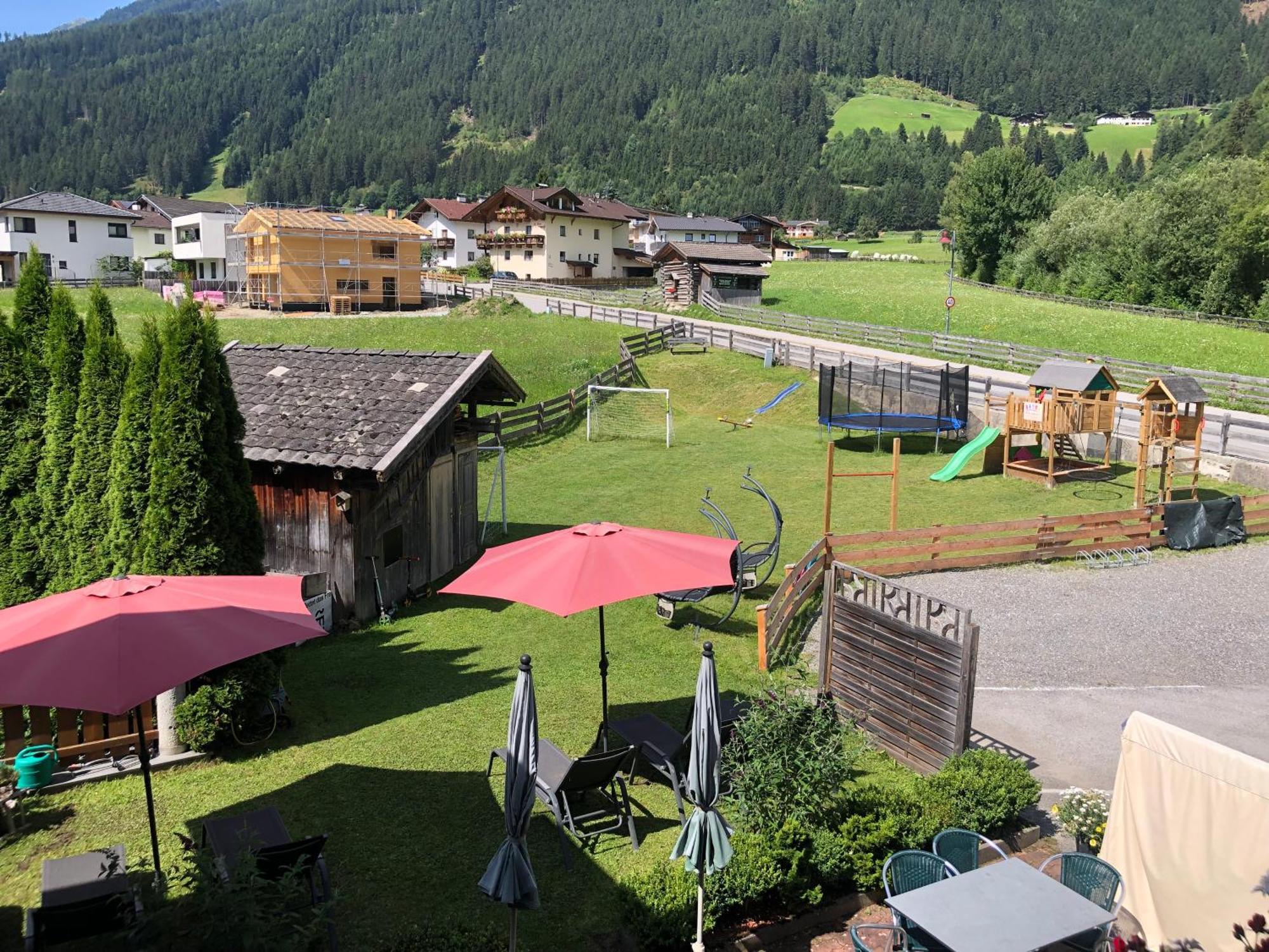Alpenpension Elferblick Neustift im Stubaital Exterior foto